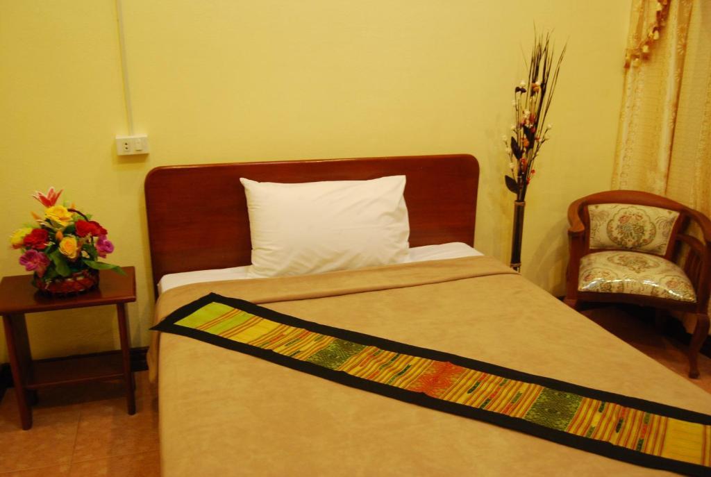 Sengkeo Hotel Вьентьян Экстерьер фото
